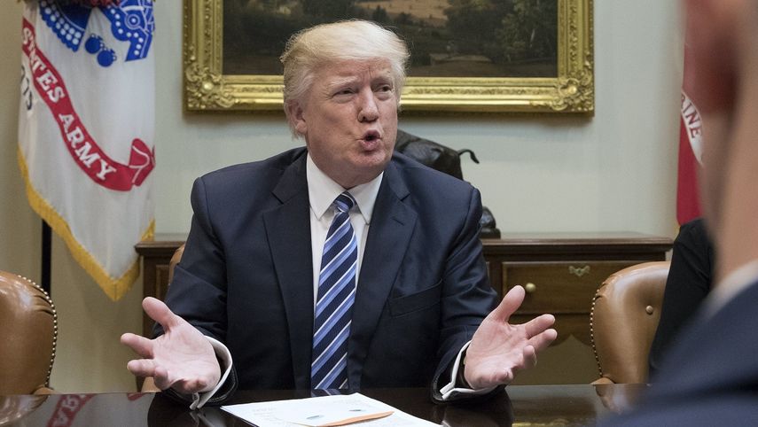 El presidente estadounidense, Donald&nbsp;Trump, durante una reunión en la Casa Blanca, en Washington, este 13 de marzo de 2017.