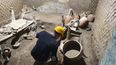 Hallan en Pompeya alcoba para esclavos con camas ajustables