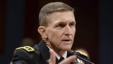 Flynn tuvo que renunciar a su cargo de asesor cuando se revelaron sus vínculos con Rusia, en medio de la polémica por la supuesta interferencia del Kremlin en los comicios presidenciales de noviembre.