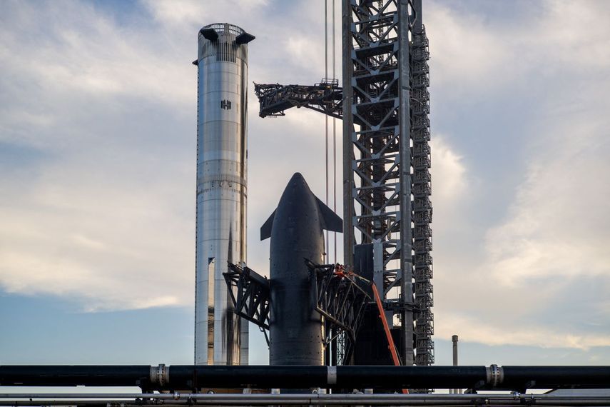 SpaceX Starship Flight 8 estacionado en la órbita de lanzamiento en&nbsp; Boca Chica Beach, Texas.