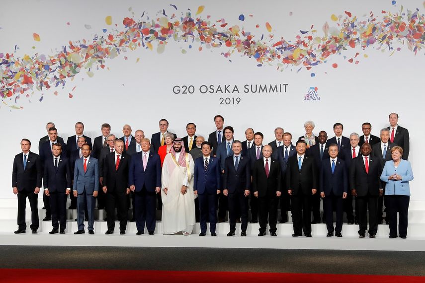 Líderes de los países del G20 posan este viernes durante el primer día de la Cumbre en Osaka, Japón.&nbsp;