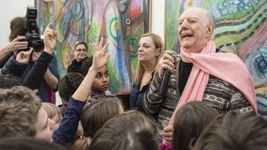 Fotografía de enero de 2014 del dramaturgo y actor italiano&nbsp;Dario&nbsp;Fo durante un encuentro con escolares en el museo m.a.x. de Chiasso (sur de Suiza)