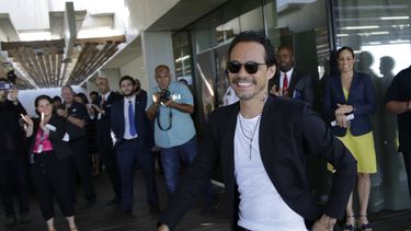 En esta fotografía de archivo del tres de mayo de 2017 Marc Anthony llega a una conferencia de prensa en Miami.&nbsp; 