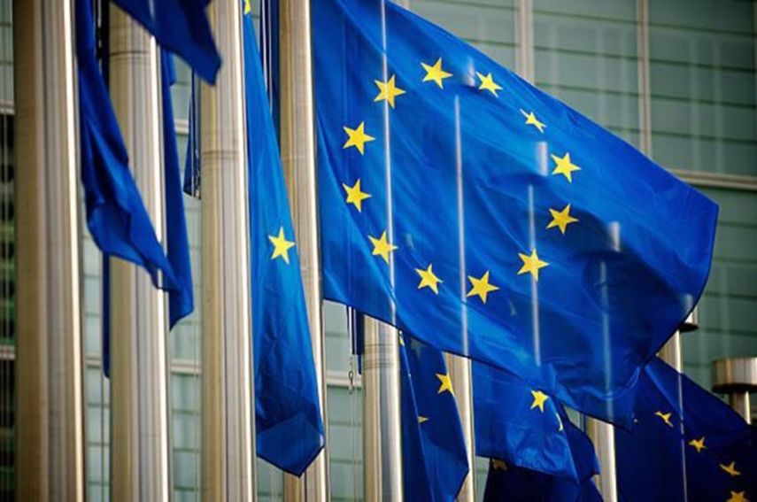 La Unión Europea ha condenado la violencia en Bolivia y advertido que los altercados dañan las instituciones y la democracia en el país andino.