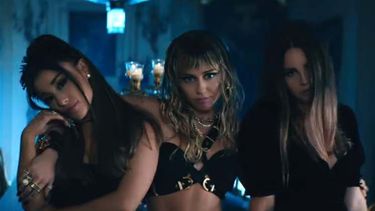 Dont call me angel cuenta con producción de Max Martin e Ilya y ya tiene un videoclip protagonizado por este triunvirato con tres de las más rutilantes estrellas del firmamento pop del siglo XXI.