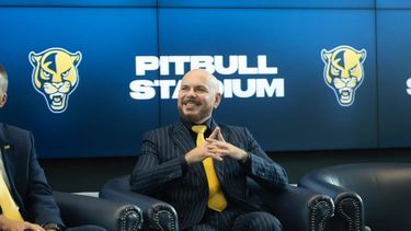 El acuerdo de FIU y Pitbull es para innovar y entretener y elevar el perfil a nivel internacional de la universidad.&nbsp;