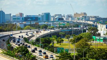 Circulación vehicular en la ciudad de Miami.