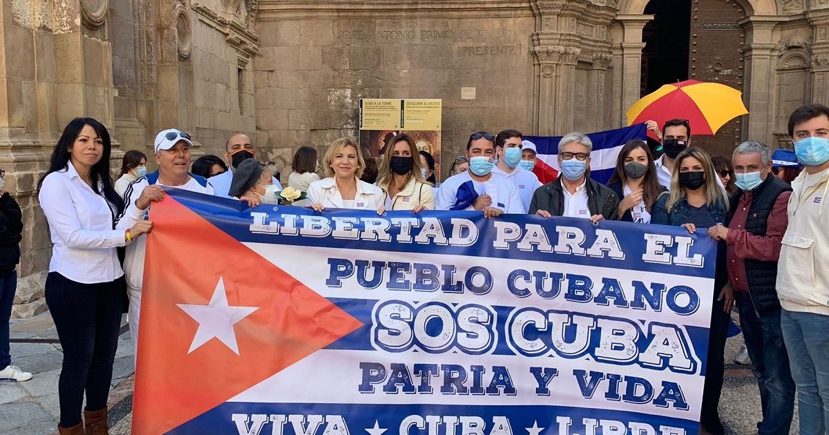 Así Los Cubanos En El Mundo Se Manifiestan Por La Libertad