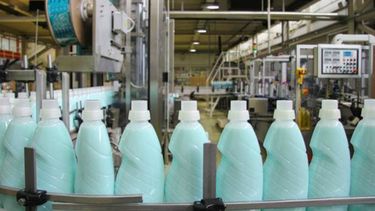 La Sociedad Mercantil cubana Industrias Nexus S.A. y la vietnamita Thai Binh Detergent Joint-Stock Company crearon el nuevo proyecto que construirá en un periodo de 24 meses la fábrica, que también elaborará otros productos afines.