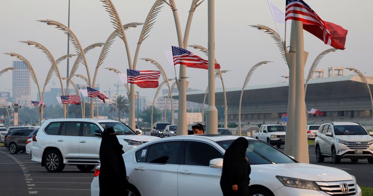 Trump llega a Qatar escoltado por ocho aviones de combate