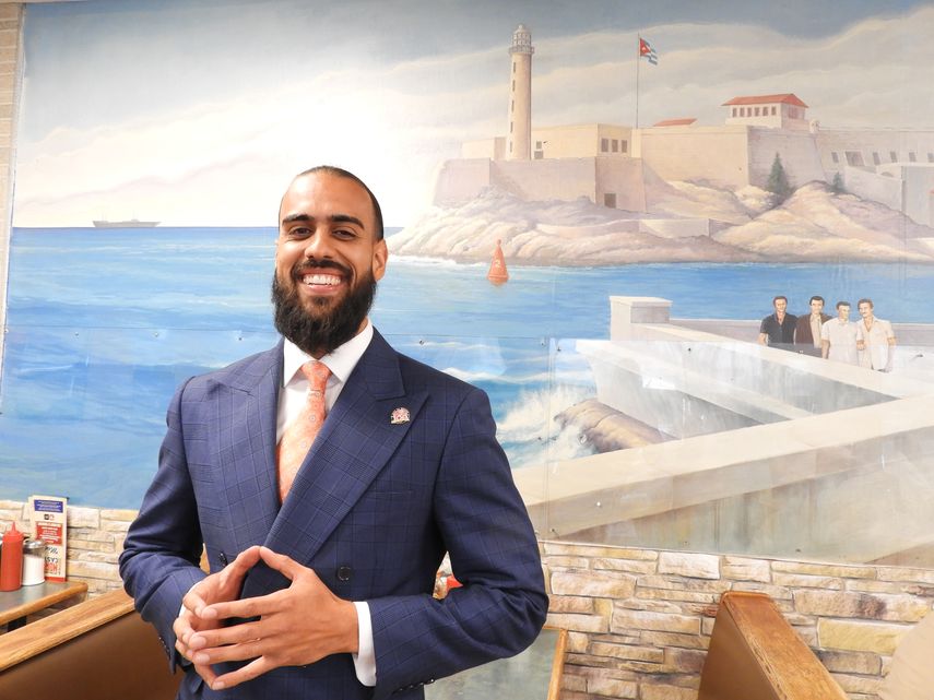 Marc Anthony Salvat, candidato a la alcaldía de Hialeah.&nbsp;