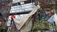 La Documenta muestra, en una treintena de lugares de la ciudad y durante cien días, obras de más de 1.500 artistas, que deberían atraer a un gran público. Directora de feria de arte dimite tras escándalo antisemita.