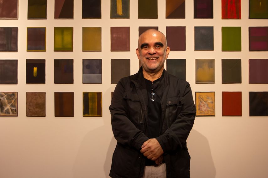 El artista venezolano Esso Álvarez inaugura la exposición Pinturas Silentes.