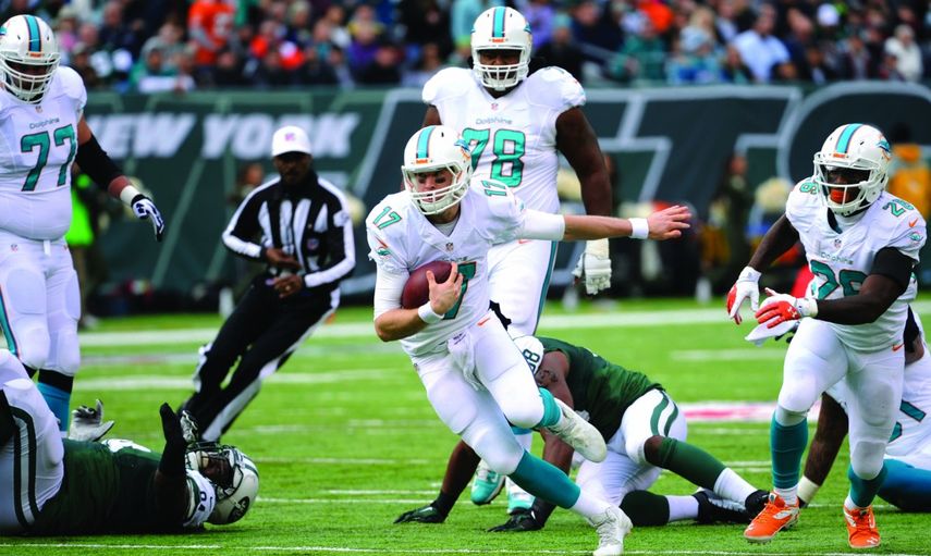 Ryan Tannehill lanzó para avance de 331 yardas con dos touchdowns. (AP)