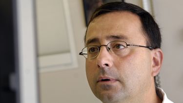 Nassar&nbsp;también tiene pendiente otros 10 cargos criminales en su contra, de los que ya se declaró culpable.