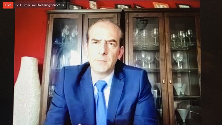 Javier Larrondo, presidente de Cuban Prisoners Defenders, durante una conferencia en l&iacute;nea.