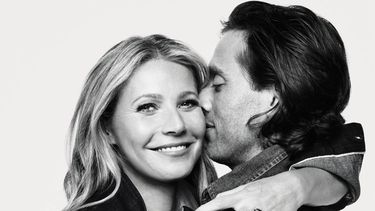 La cadena E! News y la revista People informaron que entre los invitados estaban la actriz Cameron Diaz y el padrino de Paltrow, el director Steven Spielberg.&nbsp; 