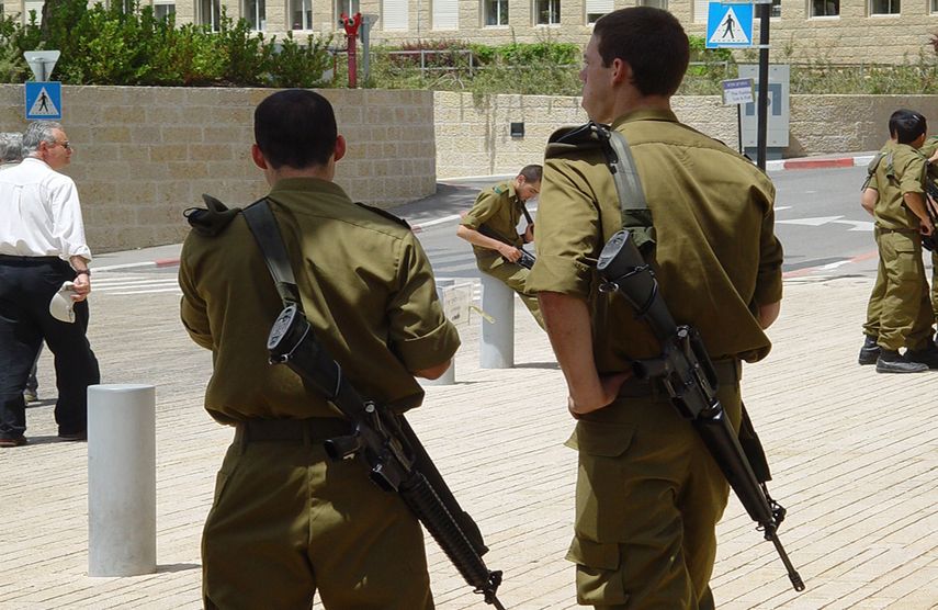 La Policía de Isarel vigila las calles de Jerusalén durante todo el día.
