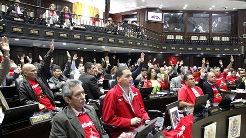 Quedó en el pasado la Asamblea donde los oficialistas solo aprobaban las leyes que ellos impulsaban a la medida de las necesidades del gobierno (ARCHIVO)