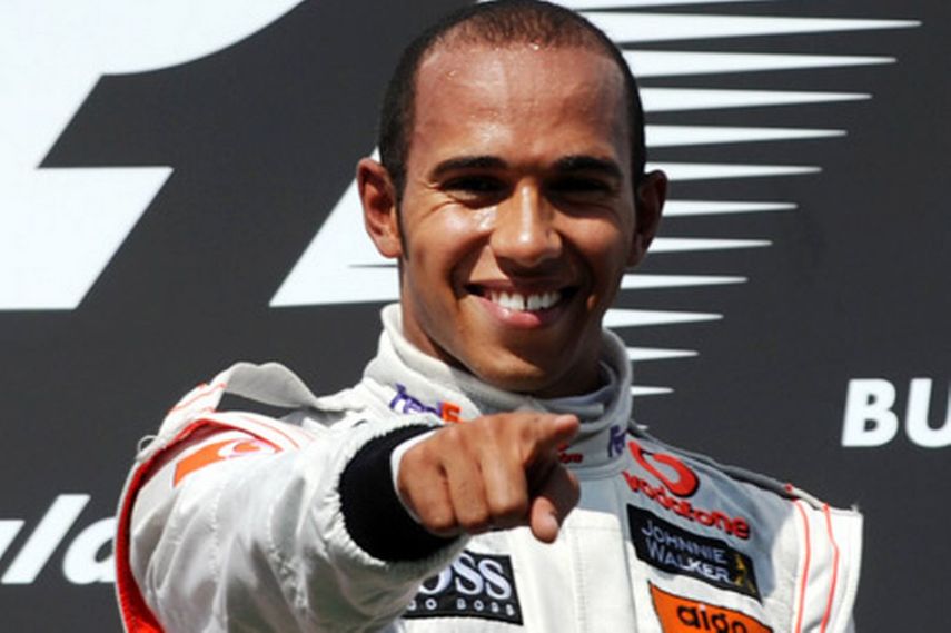 Hamilton logró el triunfo número 51 de su carrera, igualando la línea del francés Alain Prost, segundo en la lista histórica.