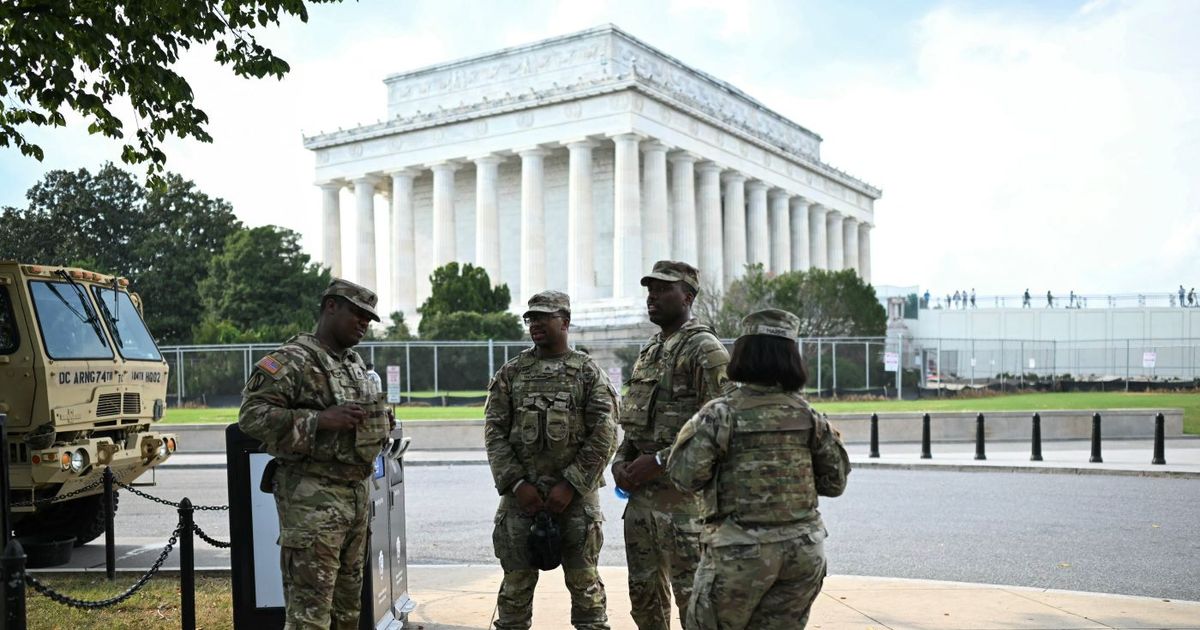 Estados republicanos envían tropas de apoyo a Washington