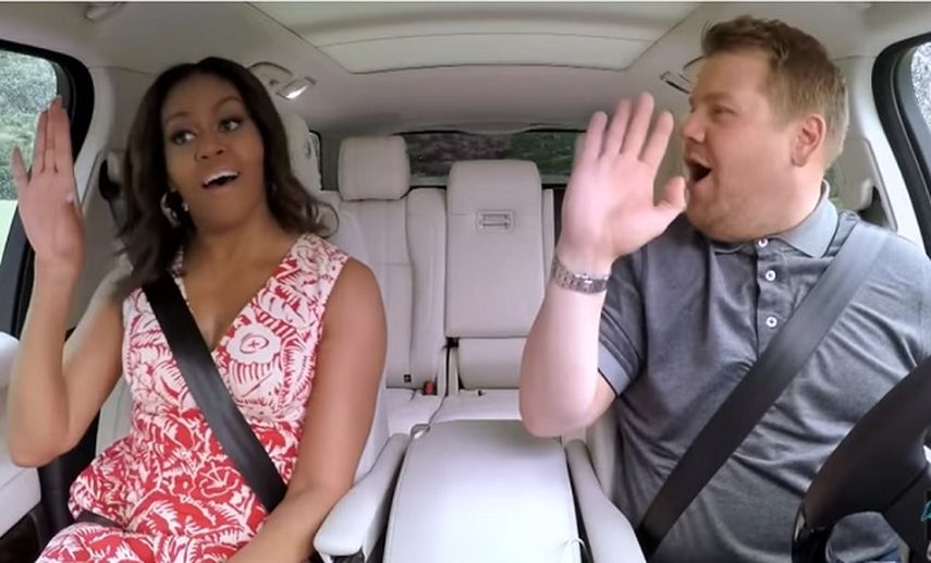 La primera dama Michelle Obama junto James Corden cantan una pieza de Beyonce (CAPTURA DE PANTALLA)