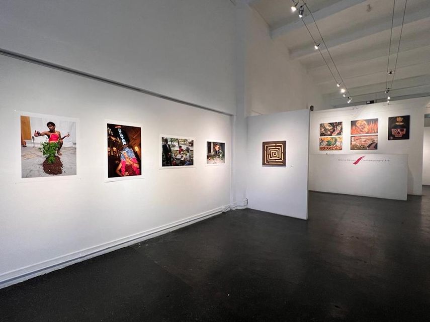 Obras de artistas cubanos y venezolanos que conforman la muestra colectiva No nos sirve de nada el miedo.