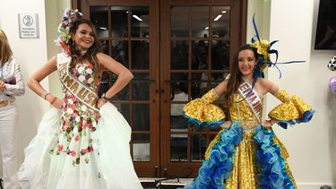 Reina USA y Reina Infantil.