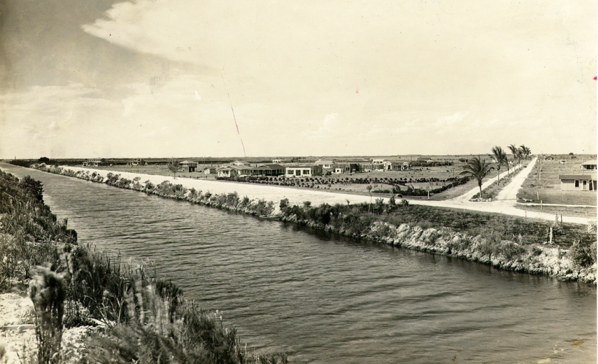 Vista de Hialeah desde Miami Springs 1924. Vista de Hialeah desde Miami Springs 1924.