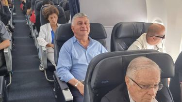 Misión de observación del grupo IDEA en un avión en Panamá con destino a Venezuela.
