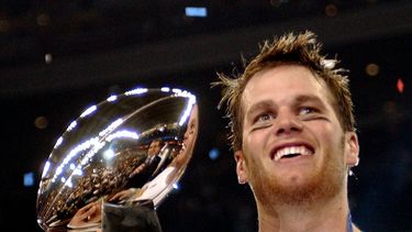 Tom Brady con su séptimo premio del Super Bowl en su carrera