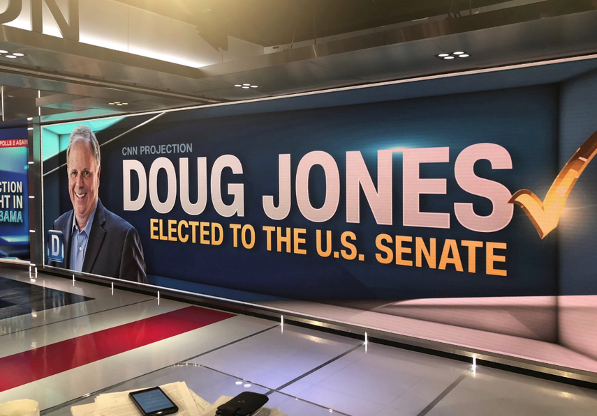 Doug Jones es electo senador de los Estados Unidos por el estado de Alabama.&nbsp;