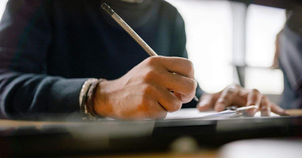 Gobierno de EEUU limita los “servicios multilingües” para personas que no hablen bien inglés