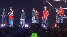 La banda k-pop NCT 127 tuvo que suspender su primer concierto en Indonesia. 