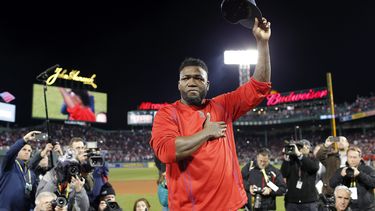 Ortiz se despidió de la fanaticada del Fenway Park tras caer eliminados por los Indios de Cleveland.
