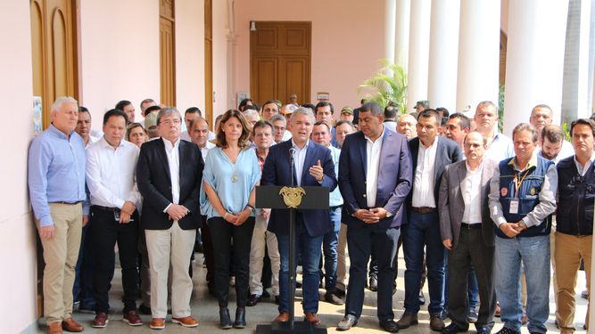 El presidente de Colombia&nbsp;Iván&nbsp;Duque acompañado por su equipo de gobierno en la reunión del Plan de Impacto, en Cúcuta, frontera con Venezuela.