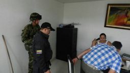 Cuando las autoridades interrogaron a Cutiva por el incremento de su patrimonio dijo que había sido porque una avioneta llena de dinero cayó en uno de sus predios.