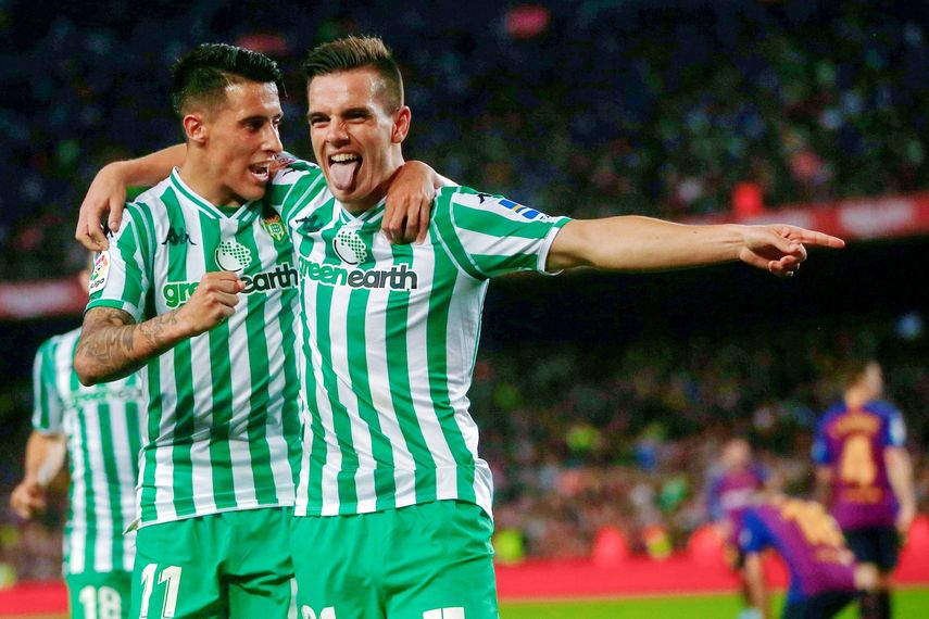 El Betis acabó con un invicto de 26 meses del cuadro catalán en el Camp Nou por el torneo español.