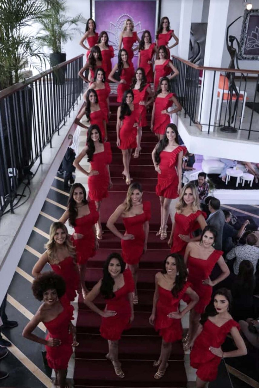 Las 24 candidatas del Miss Venezuela fueron presentadas a los medios de comunicación en la sede del certamen.
