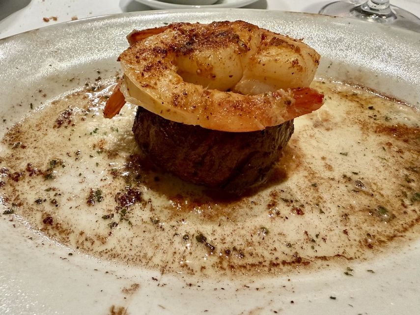 Un platillo del menú en el steakhouse, uno de los restaurantes del hotel.