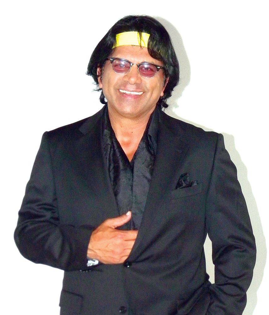 El famoso actor Franklin Virg&uuml;ez regresa con un mon&oacute;logo en tono de comedia que repasa la pol&iacute;tica de su pa&iacute;s.