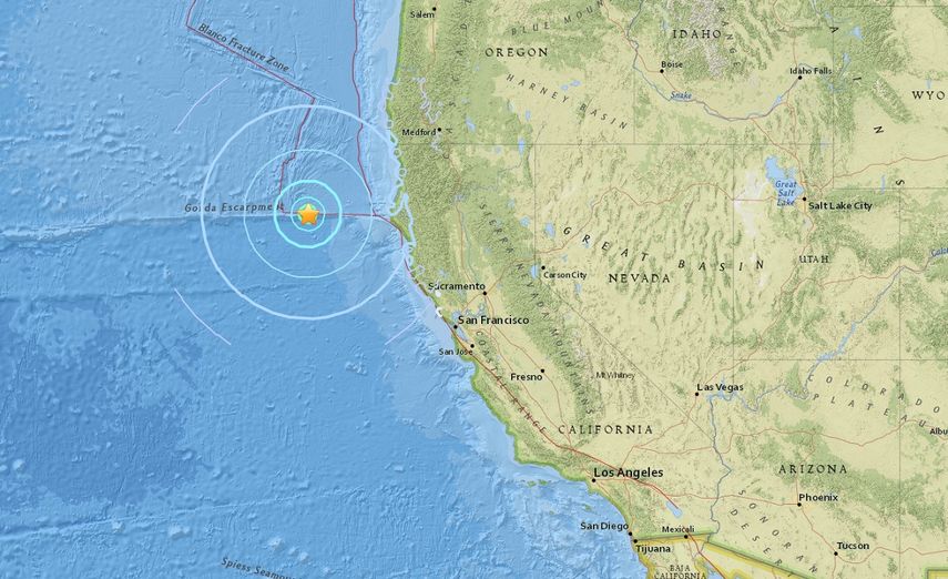 El epicentro del sismo estuvo ubicado a 490 km al oeste-noroeste de Sacramento.