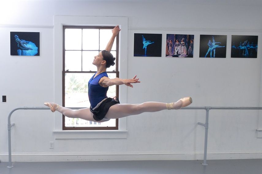 La primera bailarina venezolana Susan Bello. (ÁLVARO MATA)