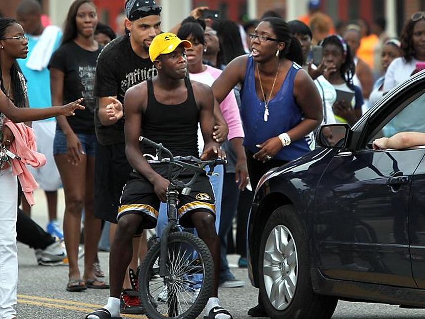 La muerte de Brown ha provocado críticas por parte de líderes de los derechos civiles de la comunidad afroamericana sobre la violencia policial.. (Foto: AP)