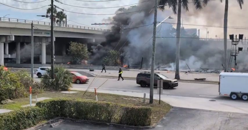 La avioneta despegó de la pista de Boca Ratón con destino al Aeropuerto Internacional de Tallahassee y a poco más de 20 minutos en el aire, se estrelló.