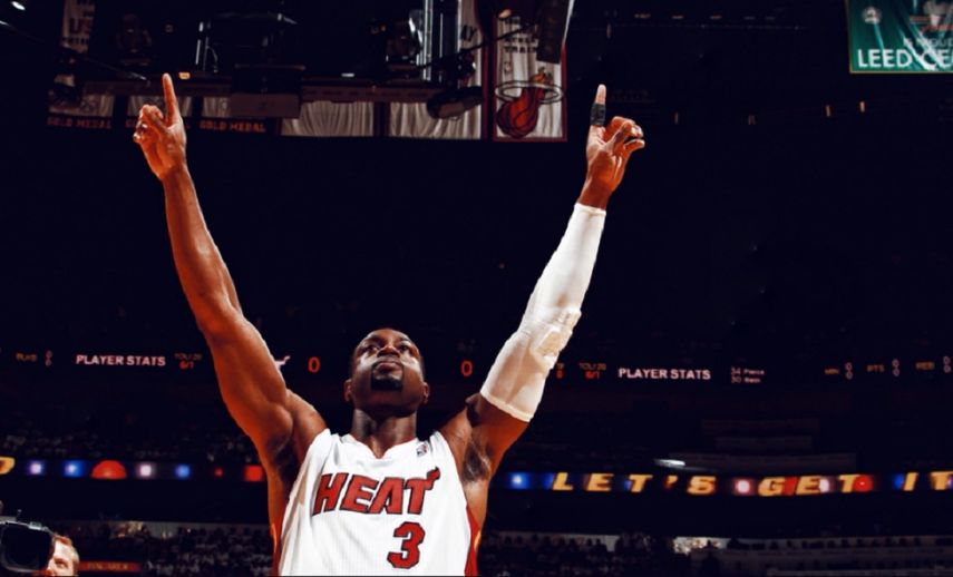 El jugador, que ganó con Miami tres títulos de la NBA, ya ha estado ligado en el pasado a China, dado que firmó un contrato publicitario con la principal marca deportiva de este país, Li Ning.