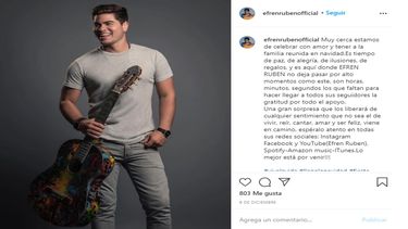 El músico cubano Efrén Rubén.