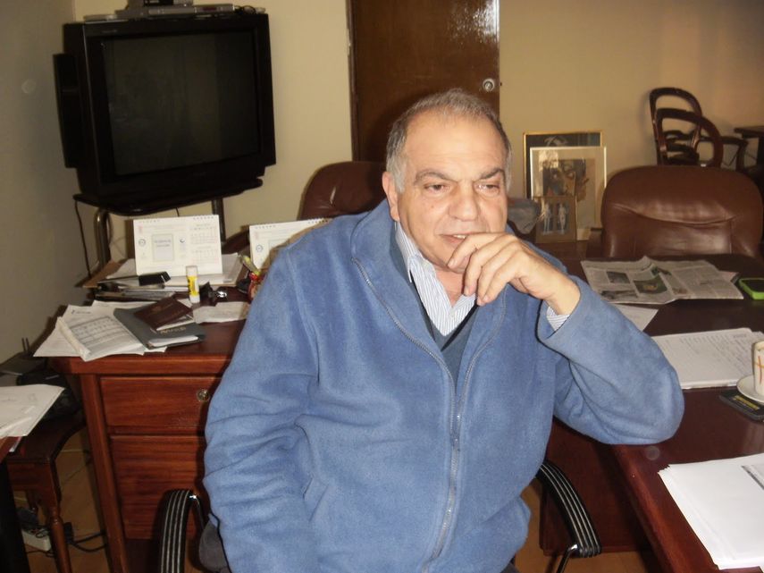 Yunis fue el creador del&nbsp;programa de genética de la Universidad Nacional de Bogotá y de la primera maestría investigativa en esa misma institución.