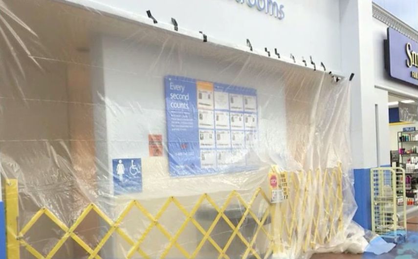 El baño de Walmart  cerrado indefinidamente. Foto cortesía Fox News