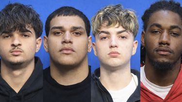 Dairon Palacios, de 18 años; John Michael Acosta, de 21 años; Adriano Prada, de 19 años y Dimas Tomayo, de 30 años.